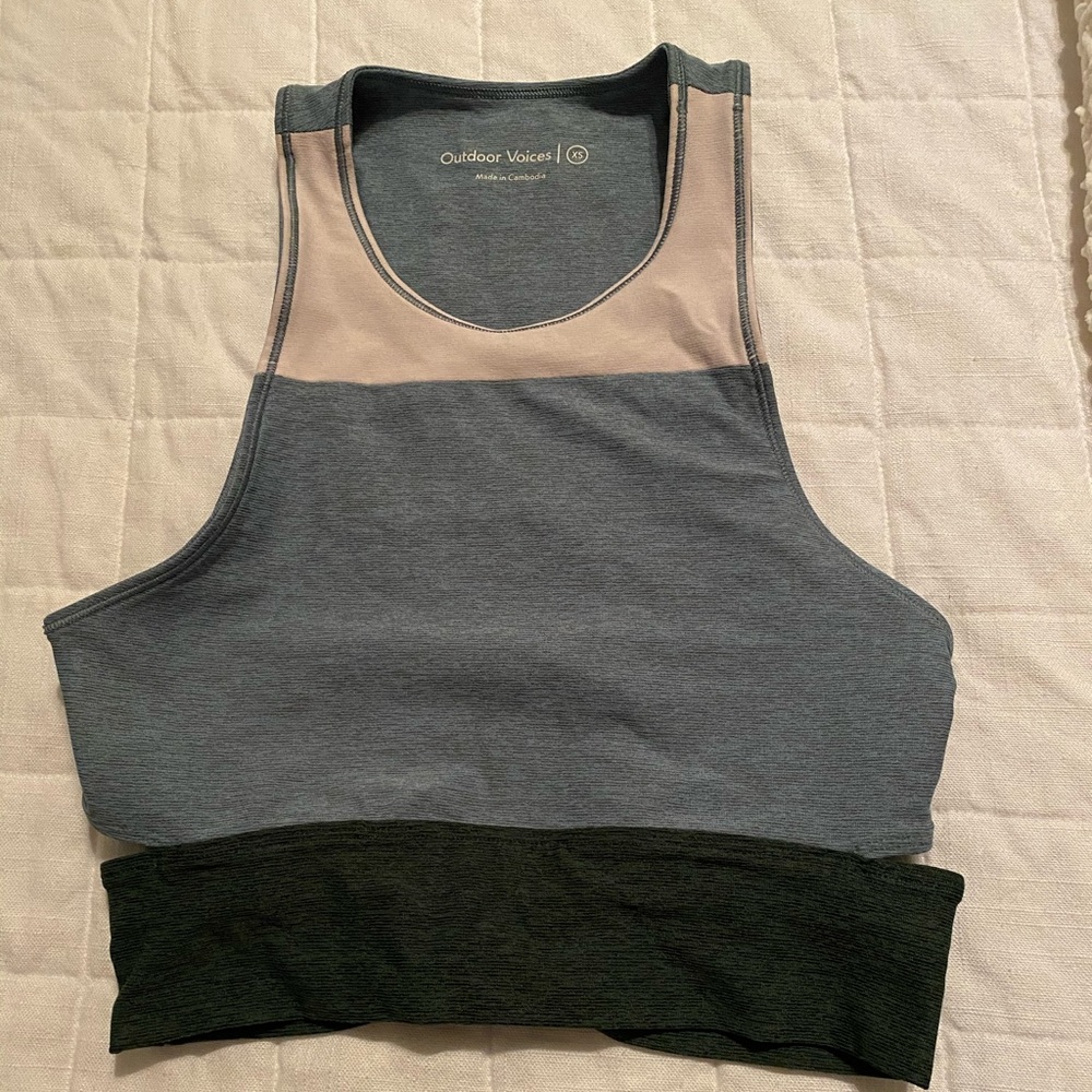 Outdoor voices cropped workout top